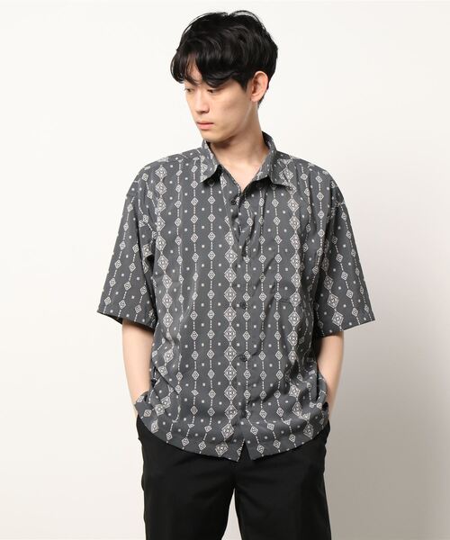 BACK NUMBER(バックナンバー)の「接触冷感で夏でも快適【BACK NUMBER】「COOL」ビッグシルエット半袖シャツ(シャツ/ブラウス・メンズ・オリーブ/ホワイト/ダークベージュ/ネイビー×ホワイト/グレー×ホワイト/ブラック・L/XL/M/S)」の19枚目の写真