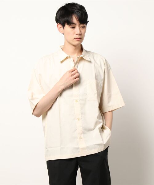 BACK NUMBER(バックナンバー)の「接触冷感で夏でも快適【BACK NUMBER】「COOL」ビッグシルエット半袖シャツ(シャツ/ブラウス・メンズ・オリーブ/ホワイト/ダークベージュ/ネイビー×ホワイト/グレー×ホワイト/ブラック・L/XL/M/S)」の21枚目の写真