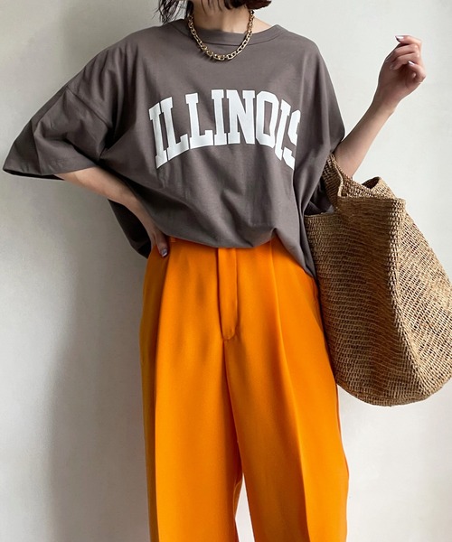 DouDou(ドゥドゥ)の「ILLINOIS 2WAY TEE(Tシャツ/カットソー・レディース・オフホワイト/グレー/チャコールグレー・FREE)」の3枚目の写真