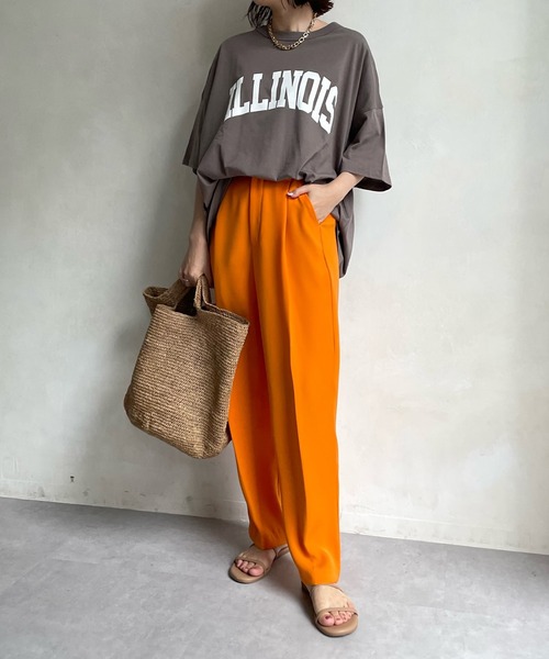 DouDou(ドゥドゥ)の「ILLINOIS 2WAY TEE(Tシャツ/カットソー・レディース・オフホワイト/グレー/チャコールグレー・FREE)」の14枚目の写真