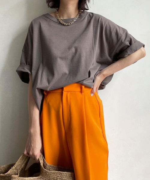 DouDou(ドゥドゥ)の「ILLINOIS 2WAY TEE(Tシャツ/カットソー・レディース・オフホワイト/グレー/チャコールグレー・FREE)」の21枚目の写真