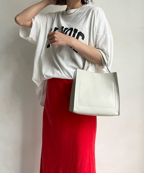DouDou(ドゥドゥ)の「ILLINOIS 2WAY TEE(Tシャツ/カットソー・レディース・オフホワイト/グレー/チャコールグレー・FREE)」の7枚目の写真