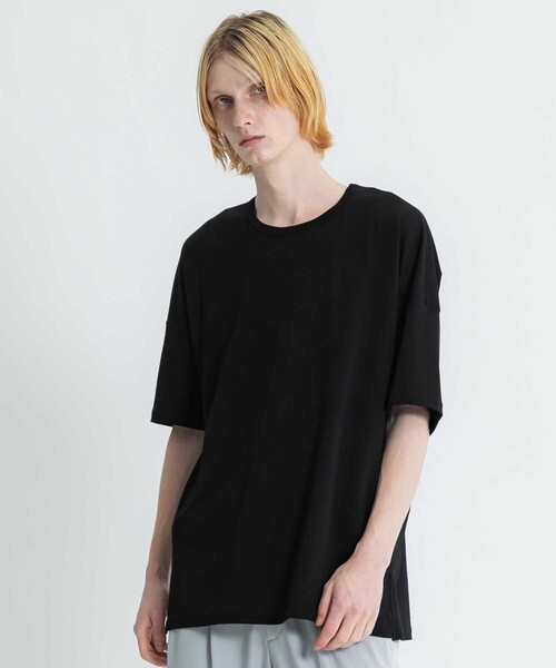 ATTACHMENT（アタッチメント）の「STUDIOUS別注 NEW DOLMAN SLEEVE S/S TEE（Tシャツ/カットソー・メンズ・ブラック/ホワイト/ダークグレー・3/1/2/4）」の2枚目の写真