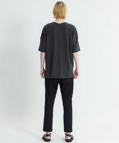 ATTACHMENT（アタッチメント）の「STUDIOUS別注 NEW DOLMAN SLEEVE S/S TEE（Tシャツ/カットソー・メンズ・ブラック/ホワイト/ダークグレー・3/1/2/4）」の14枚目の写真