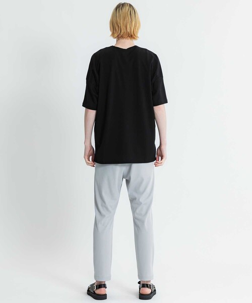 ATTACHMENT（アタッチメント）の「STUDIOUS別注 NEW DOLMAN SLEEVE S/S TEE（Tシャツ/カットソー・メンズ・ブラック/ホワイト/ダークグレー・3/1/2/4）」の22枚目の写真