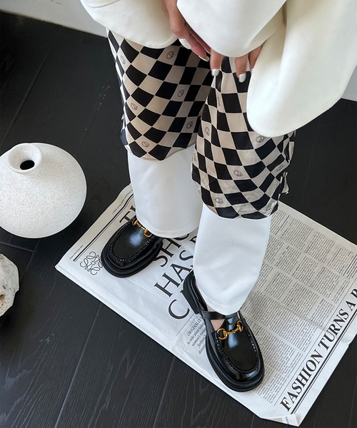 me+em select（ミームセレクト）の「チャンキーソールビットローファーサボサンダル（サンダル・レディース・アイボリー/ブラック/グリーン・37/38/39）」の6枚目の写真