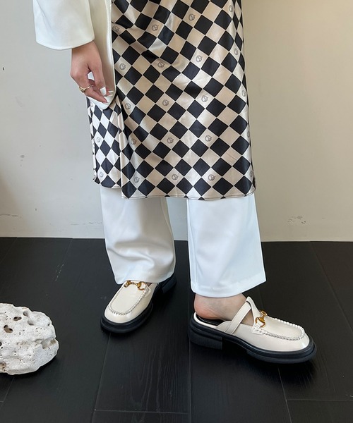 me+em select（ミームセレクト）の「チャンキーソールビットローファーサボサンダル（サンダル・レディース・アイボリー/ブラック/グリーン・37/38/39）」の22枚目の写真