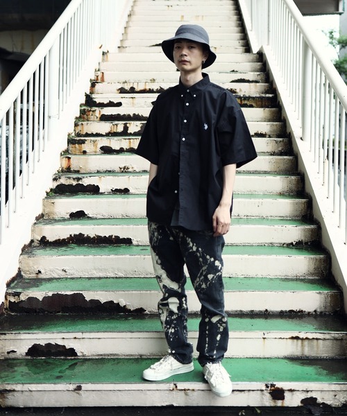 U.S. POLO ASSN.(ユーエスポロアッスン)の「U.S. POLO ASSN. / ユーエスポロアッスン 別注 コラボ ビッグシルエット オーバーサイズ 半袖シャツ(シャツ/ブラウス・メンズ・ホワイト/ブラック/ネイビー/ブルー/ライトベージュ/ブラック系その他/ブルー系その他/ブラック系その他2/サックスブルー/ブルー系その他2・MEDIUM/LARGE)」の12枚目の写真