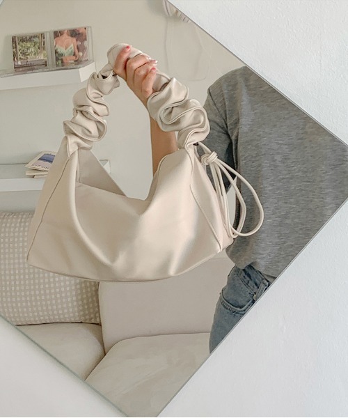 シャーリング2WAYレザートートバッグ（トートバッグ）｜cream