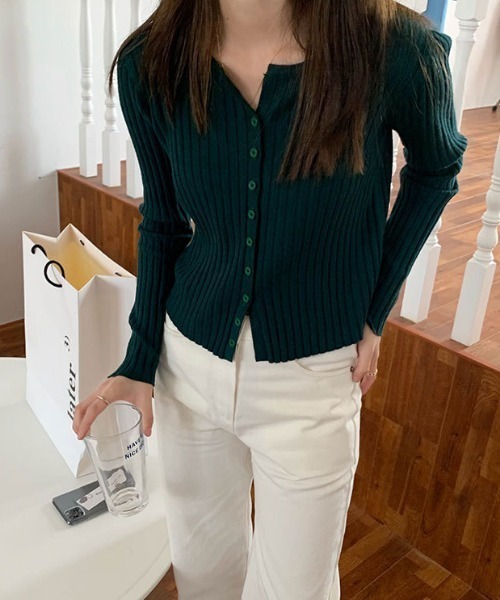 aimoha(アイモハ)の「シンプルカーディガン(カーディガン/ボレロ・レディース・ホワイト/ブラック/ベージュ/ブルー/グリーン/チョコ・FREE)」の1枚目の写真