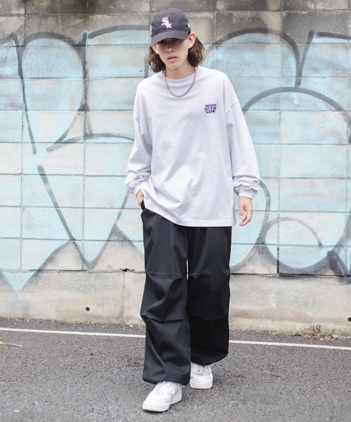 WEGO（ウィゴー）の「WEGO/ヘビーウエイト ワンポイントロゴロンT（Tシャツ/カットソー・メンズ・ブラック/ダークグリーン/グレー系その他・MEDIUM/LARGE）」の4枚目の写真