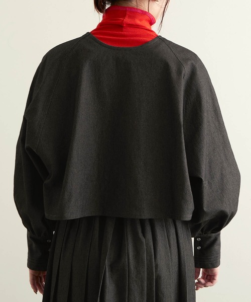 forksy.（フォルクシー）の「【forksy.】2wayデニムショート丈ボリューム袖ブラウス（シャツ/ブラウス・レディース・ブラック/インディゴブルー/ライトベージュ/サックスブルー・FREE）」の17枚目の写真