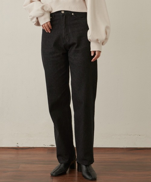 VANNIE U（ヴァニーユー）の「ストレートデニムパンツ（デニムパンツ・レディース・ネイビー/ブラック・FREE/S）」の5枚目の写真