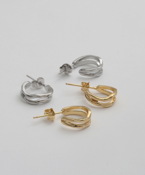 Geel(ギール)の「Geel/ダブルライン ハーフフープピアス(ピアス(両耳用)・レディース・シルバー/ゴールド・FREE)」の1枚目の写真