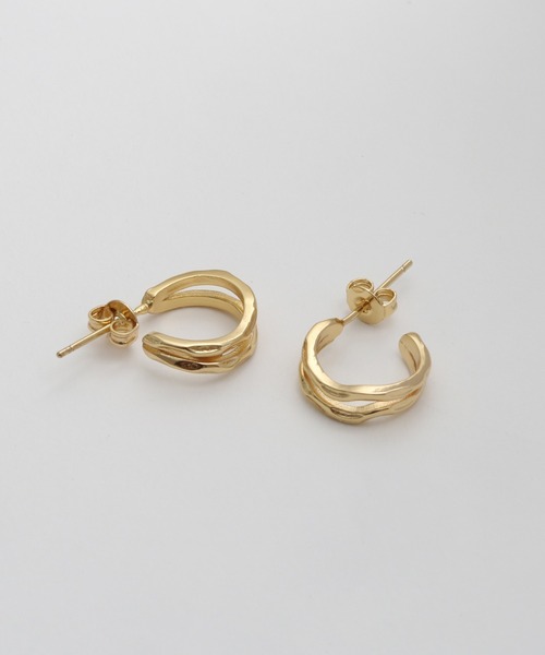 Geel(ギール)の「Geel/ダブルライン ハーフフープピアス(ピアス(両耳用)・レディース・シルバー/ゴールド・FREE)」の13枚目の写真