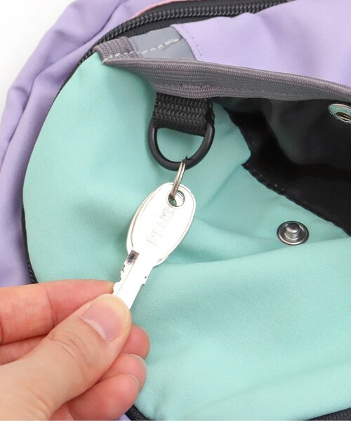 BREEZE（ブリーズ）の「FOスマイルバックパック（バックパック/リュック・キッズ・レインボー/カモフラージュ/ラベンダー/ベージュ/キャメル/ピンク・SMALL/MEDIUM）」の19枚目の写真