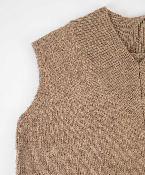 titivate（ティティベイト）の「デザインリブニットベスト（ベスト・レディース・ブラック/ベージュ/グリーン・S/M）」の11枚目の写真