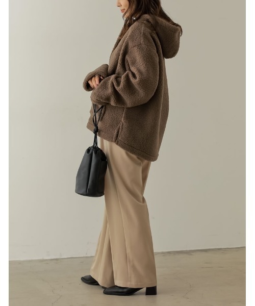 Re:EDIT（リエディ）の「ボアフーディーハーフジッププルオーバー（パーカー・レディース・モカ/ベージュ/アイボリー・LARGE/MEDIUM）」の6枚目の写真