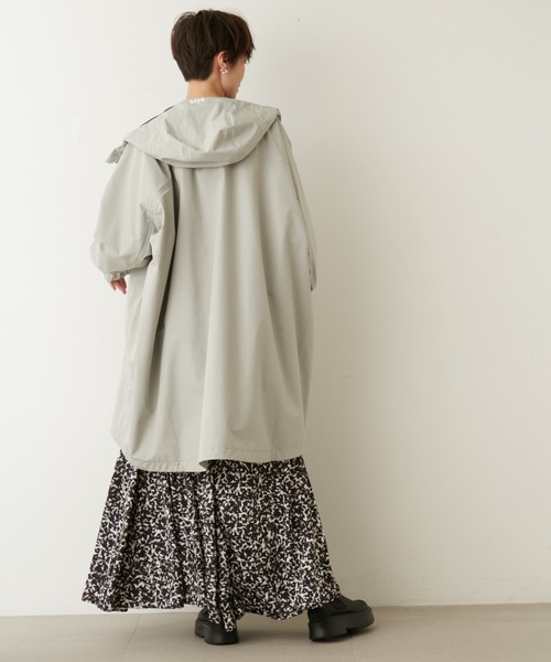 HELLY HANSEN（ヘリーハンセン）の「【emmi×HELLY HANSEN】RAINCOVER FOR FP（その他アウター・レディース・ライトグレー・LARGE/MEDIUM）」の6枚目の写真