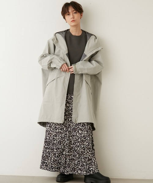 HELLY HANSEN（ヘリーハンセン）の「【emmi×HELLY HANSEN】RAINCOVER FOR FP（その他アウター・レディース・ライトグレー・LARGE/MEDIUM）」の14枚目の写真