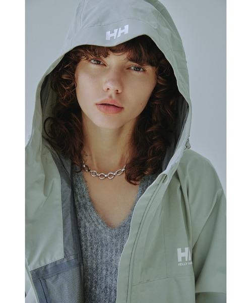 HELLY HANSEN（ヘリーハンセン）の「【emmi×HELLY HANSEN】RAINCOVER FOR FP（その他アウター・レディース・ライトグレー・LARGE/MEDIUM）」の3枚目の写真