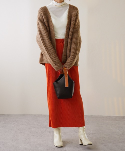 IAMUSE（アイアミューズ）の「ざっくりオーバーサイズニットカーディガン S0803【IAMUSE】（カーディガン/ボレロ・レディース・アイボリー/ブルー/ブラウン/グリーン・FREE）」の13枚目の写真