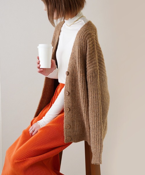 IAMUSE（アイアミューズ）の「ざっくりオーバーサイズニットカーディガン S0803【IAMUSE】（カーディガン/ボレロ・レディース・アイボリー/ブルー/ブラウン/グリーン・FREE）」の17枚目の写真