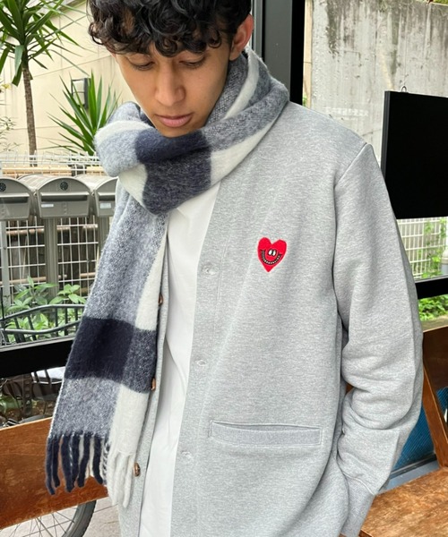 CIAOPANIC（チャオパニック）の「ウール混ブークレマフラー（マフラー・メンズ・ブラック/グレー・FREE）」の5枚目の写真