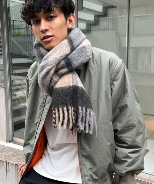 CIAOPANIC（チャオパニック）の「ウール混ブークレマフラー（マフラー・メンズ・ブラック/グレー・FREE）」の10枚目の写真
