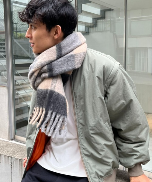 CIAOPANIC（チャオパニック）の「ウール混ブークレマフラー（マフラー・メンズ・ブラック/グレー・FREE）」の14枚目の写真