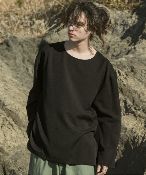 CASPER JOHN（キャスパージョン）の「Flare arm long T-shirts/ フレアアームロンT（Tシャツ/カットソー・メンズ・ホワイト/ブラウン/グレイッシュベージュ/ブラック・SMALL/MEDIUM/LARGE）」の5枚目の写真