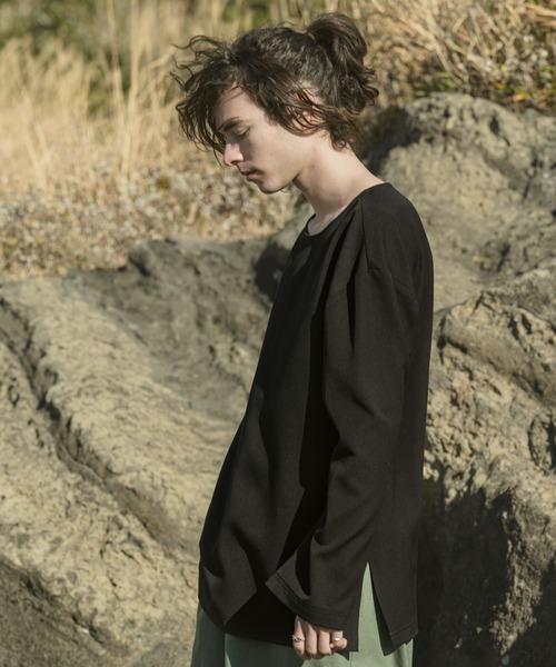 CASPER JOHN（キャスパージョン）の「Flare arm long T-shirts/ フレアアームロンT（Tシャツ/カットソー・メンズ・ホワイト/ブラウン/グレイッシュベージュ/ブラック・SMALL/MEDIUM/LARGE）」の6枚目の写真