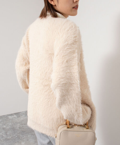 Rie Miller（リエミラー）の「フェザーヤーンZipカーディガン（カーディガン/ボレロ・レディース・ブラック/アイボリー・38）」の4枚目の写真