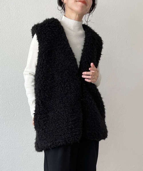 wee9s(ウィークス)の「over size poodle vest / オーバーサイズプードルベスト(ベスト・レディース・ブラウン/ピンク/パープル/アイボリー/ブラック・FREE)」の3枚目の写真