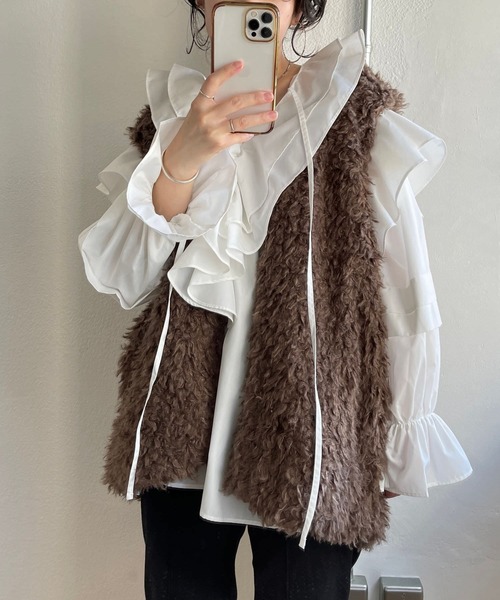 wee9s(ウィークス)の「over size poodle vest / オーバーサイズプードルベスト(ベスト・レディース・ブラウン/ピンク/パープル/アイボリー/ブラック・FREE)」の17枚目の写真