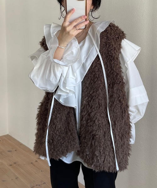 wee9s(ウィークス)の「over size poodle vest / オーバーサイズプードルベスト(ベスト・レディース・ブラウン/ピンク/パープル/アイボリー/ブラック・FREE)」の15枚目の写真