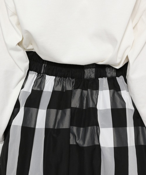 PAGEBOY（ページボーイ）の「BIGチェックフレアスカート（スカート・レディース・ブラック/オフホワイト・FREE）」の16枚目の写真