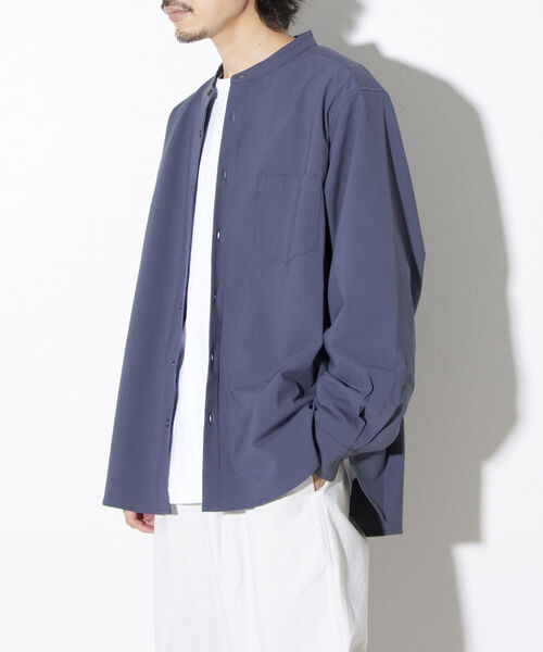 GLOSTER（グロスター）の「【GLOSTER/グロスター】Quick DRY バンドカラーシャツ ノーカラー ワイドフィット（シャツ/ブラウス・メンズ・キナリ/ブラック/グレイッシュブルー・S/M/L）」の19枚目の写真