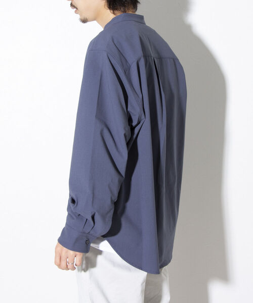 GLOSTER（グロスター）の「【GLOSTER/グロスター】Quick DRY バンドカラーシャツ ノーカラー ワイドフィット（シャツ/ブラウス・メンズ・キナリ/ブラック/グレイッシュブルー・S/M/L）」の20枚目の写真