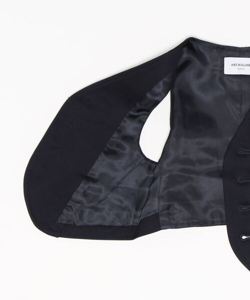 ARCH & LINE（アーチアンドライン）の「ストレッチジャージー ベスト HIGH GAUGE JERSEY BASIC VEST（スーツベスト・キッズ・グレー/ネイビー・XXS）」の4枚目の写真