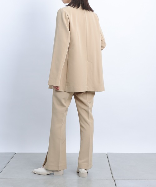 COLONY 2139（コロニートゥーワンスリーナイン）の「ストレッチイージーフレアスリットパンツ（その他パンツ・レディース・ブラック/ホワイト系その他/ベージュ・MEDIUM/LARGE/SMALL）」の10枚目の写真