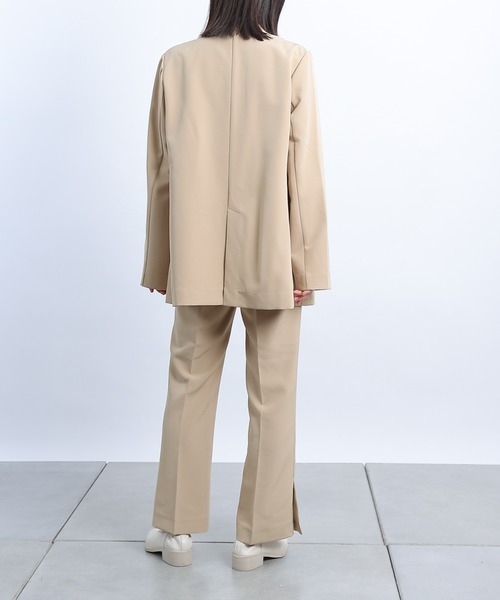 COLONY 2139（コロニートゥーワンスリーナイン）の「ストレッチイージーフレアスリットパンツ（その他パンツ・レディース・ブラック/ホワイト系その他/ベージュ・MEDIUM/LARGE/SMALL）」の12枚目の写真