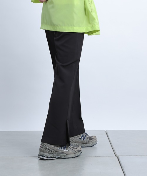 COLONY 2139（コロニートゥーワンスリーナイン）の「ストレッチイージーフレアスリットパンツ（その他パンツ・レディース・ブラック/ホワイト系その他/ベージュ・MEDIUM/LARGE/SMALL）」の19枚目の写真