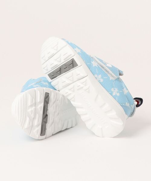 le coq sportif（ルコックスポルティフ）の「le coq sportif ルコックスポルティフ LCS MONTPELLIER 6 ART F ベビーシューズ(LCSモンペリエ6ARTF)（スニーカー・キッズ・パープル/ブルー・13.0cm/15.5cm/17.0cm/13.5cm/15.0cm/17.5cm/14.5cm/16.0cm/14.0cm/16.5cm/18.0cm）」の3枚目の写真