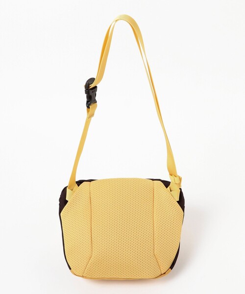 ARC'TERYX（アークテリクス）の「ARC'TERYX / MANTIS 2 Waist Pack（ショルダーバッグ・メンズ・グレー/ブラック/ネイビー/オレンジ/ライトグレー・ONE SIZE）」の15枚目の写真