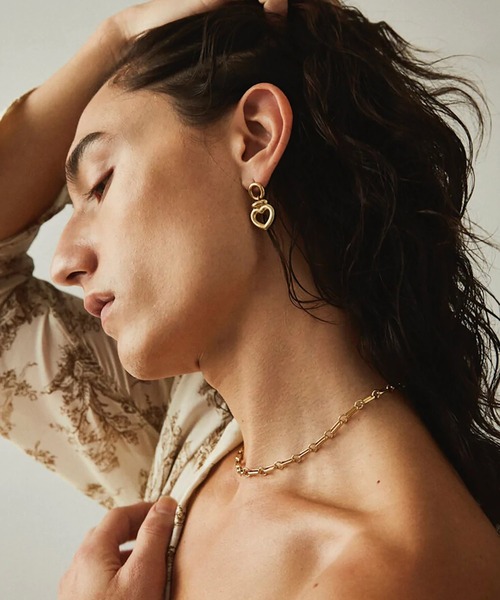 Laura Lombardi(ローラロンバルディ)の「DOLCE EARRINGS(ピアス(両耳用)・レディース・ゴールド・ONE SIZE)」の9枚目の写真