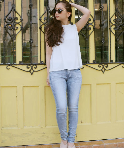 AZUL by moussy（アズールバイマウジー）の「Aラインフレアタンク（タンクトップ・レディース・トップグレー/ブラック系その他/オフホワイト/ブラック・SMALL/MEDIUM）」の2枚目の写真