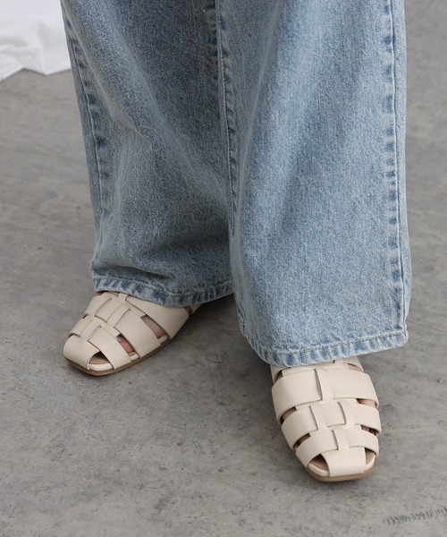 WEB/一部店舗限定グルカフラットサンダル