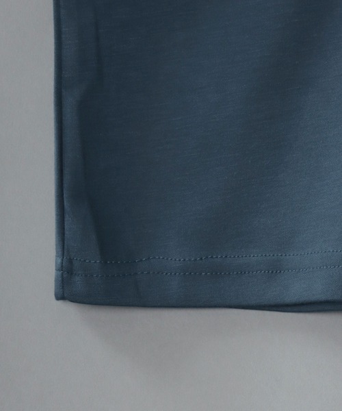 SITRY（シトリー）の「COOL Cardboard wide crew neck pullover/クールダンボール ワイド クルーネック プルオーバー（Tシャツ/カットソー・メンズ・ブラック系その他/ブルー系その他/グレイッシュブルー/ホワイト/ホワイト系その他/ブラック・M/L）」の14枚目の写真