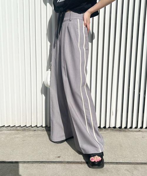 セール】フロントタックラインスラックスパンツ（スラックス）｜Chico